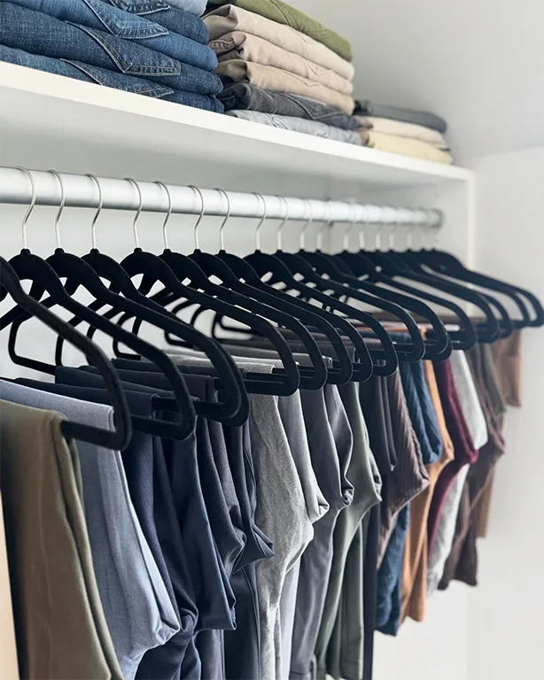 Use Matching Hangers copy