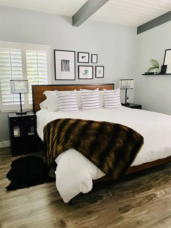 Above Bed Decor Ideas