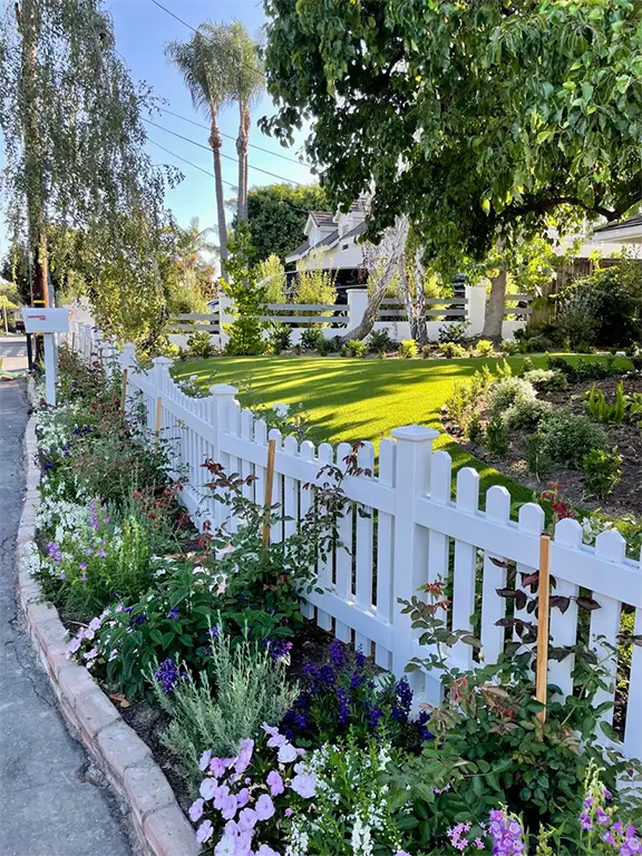 Small Front Yard Landscaping Ideas