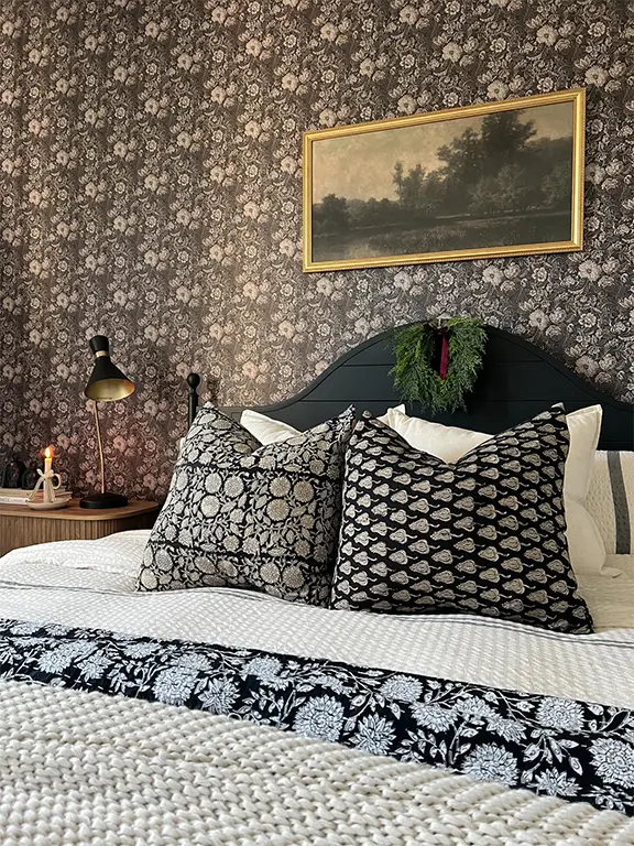 Above Bed Decor Ideas