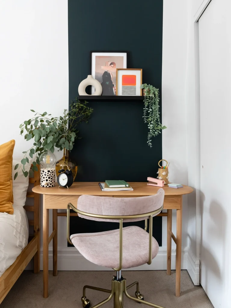 Small Bedroom Decor Ideas