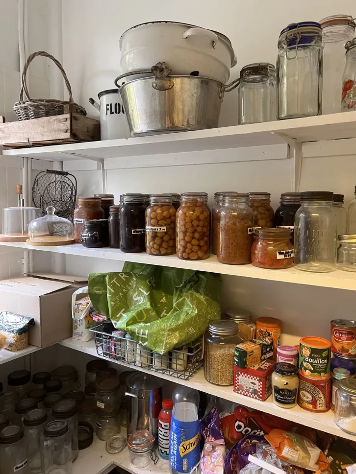 Kitchen Items You Should Throw Away Right Now